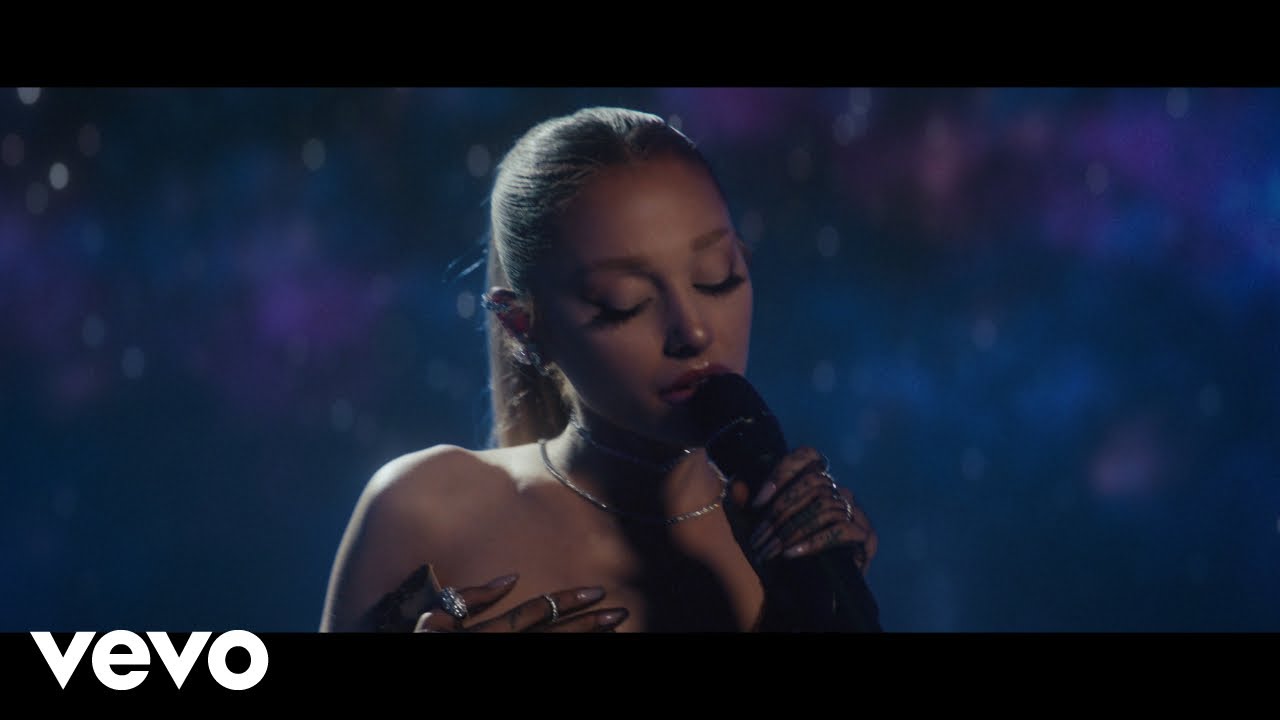 Ariana Grande - eternal sunshine